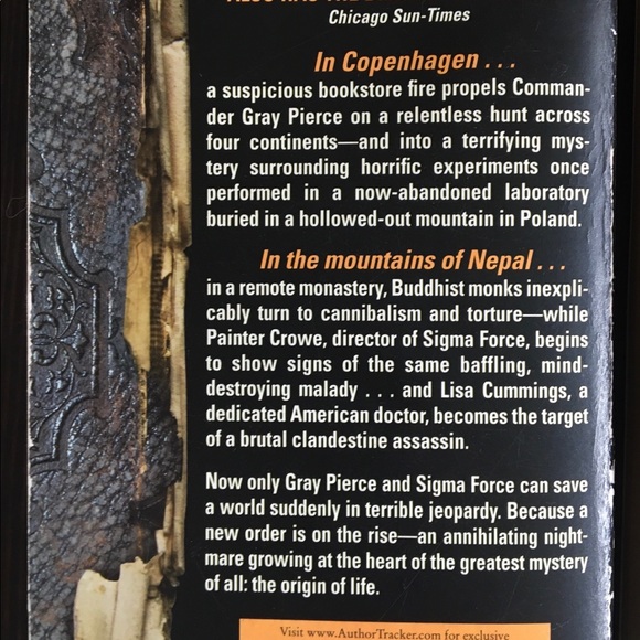 Book bundle 3 📚for 12$ - Picture 2 of 4